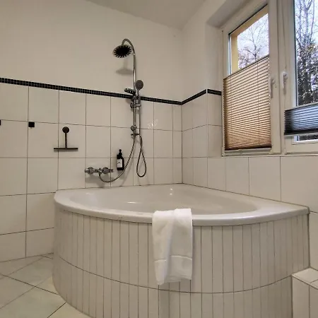Bohnapartments Juwel Am See, Mitten In Der Natur - Gratis Parkplatz - Kamin - Wlan - Naehe Erfurt Kranichfeld Esterno foto