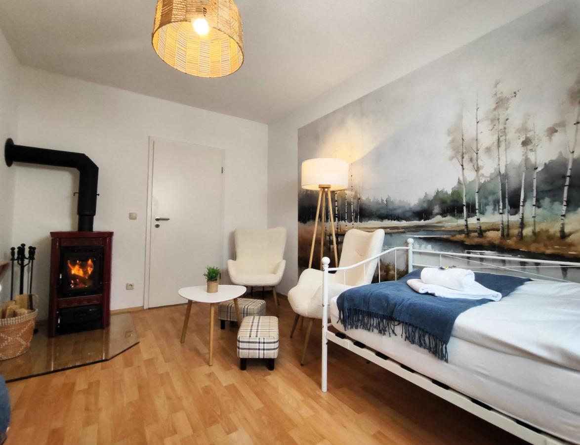 Bohnapartments Juwel Am See, Mitten In Der - Gratis Parkplatz - Kamin - Wlan - Naehe Erfurt Kranichfeld