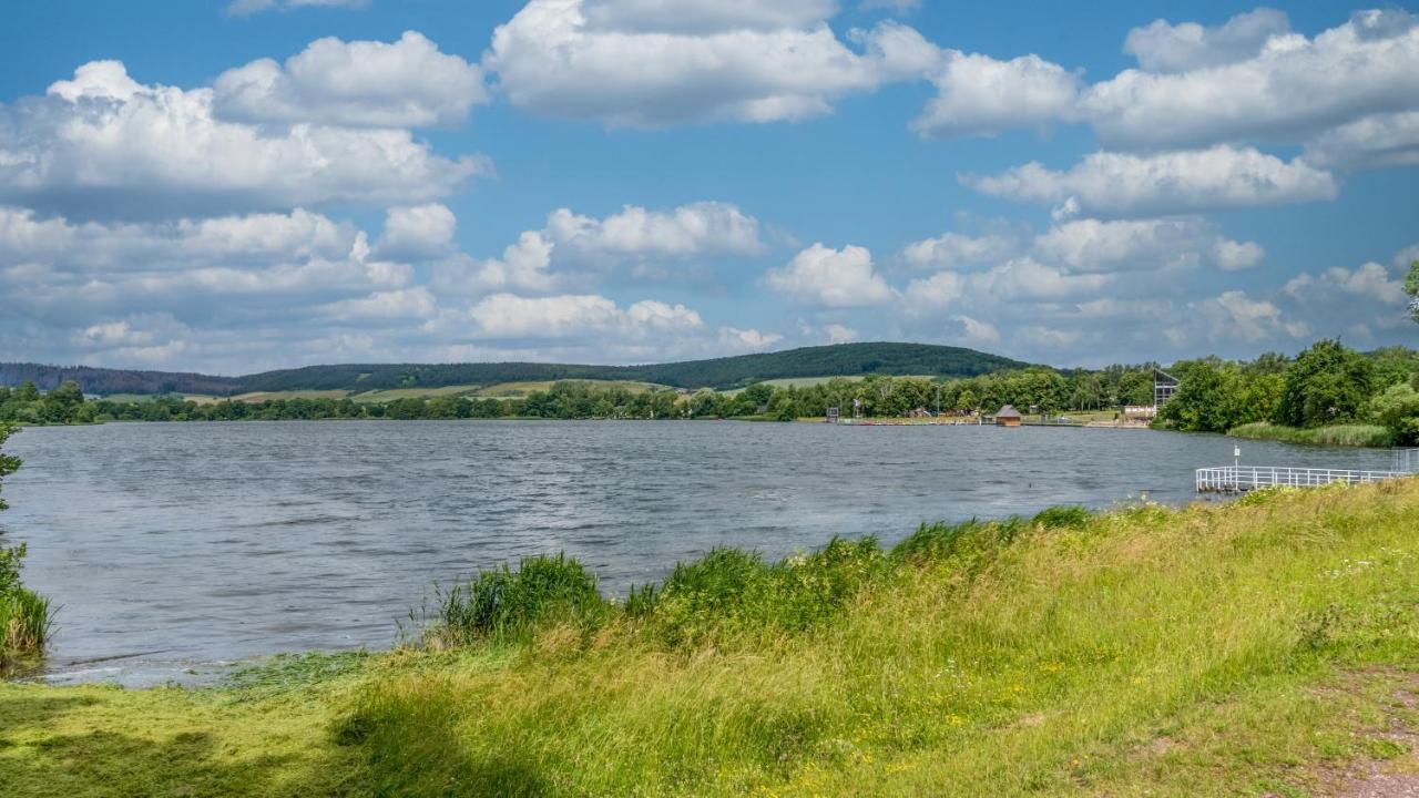 Bohnapartments Juwel Am See, Mitten In Der - Gratis Parkplatz - Kamin - Wlan - Naehe Erfurt Apartment *